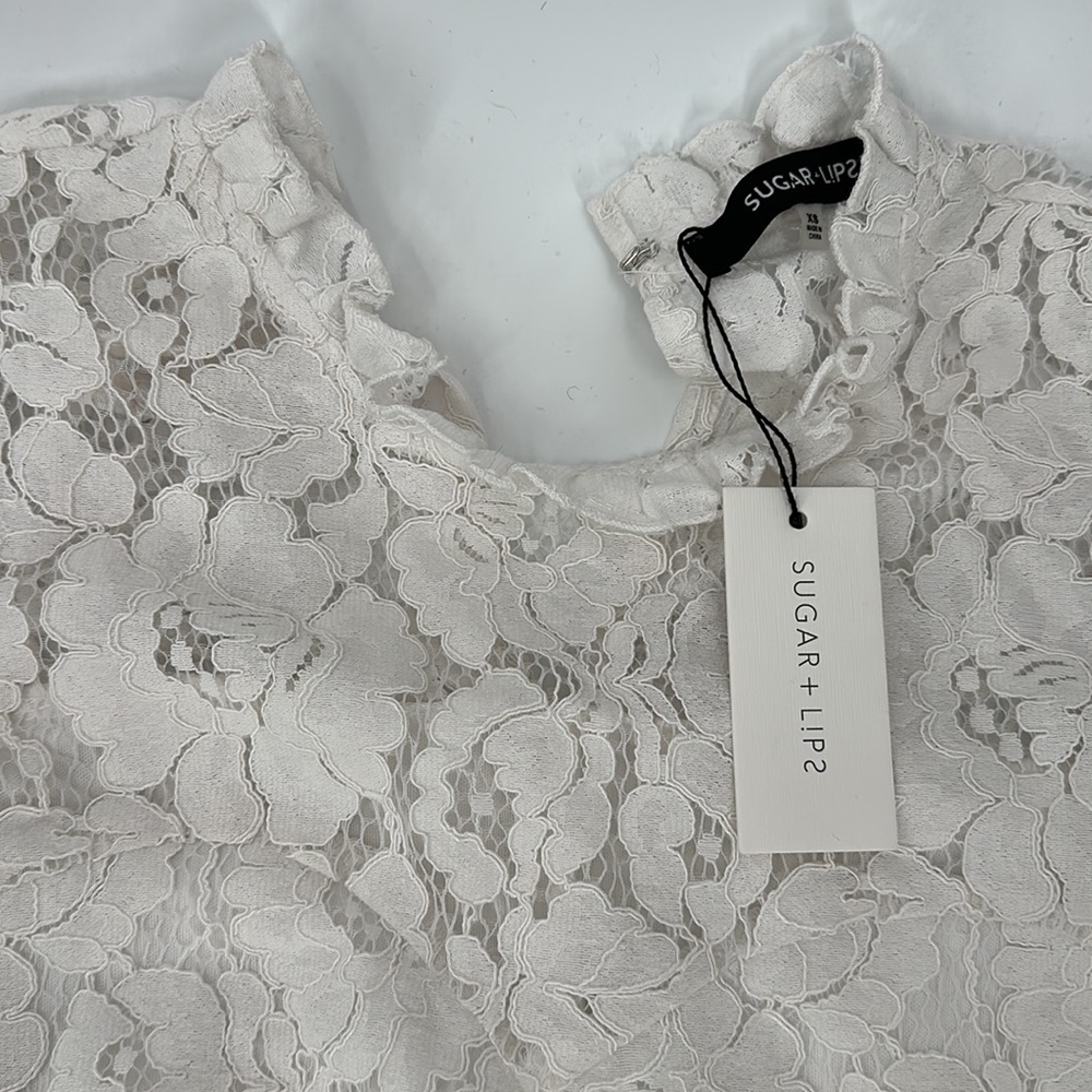 Sugar + Lips top size XS NWT white lace puff sleeve - Picture 3 of 5